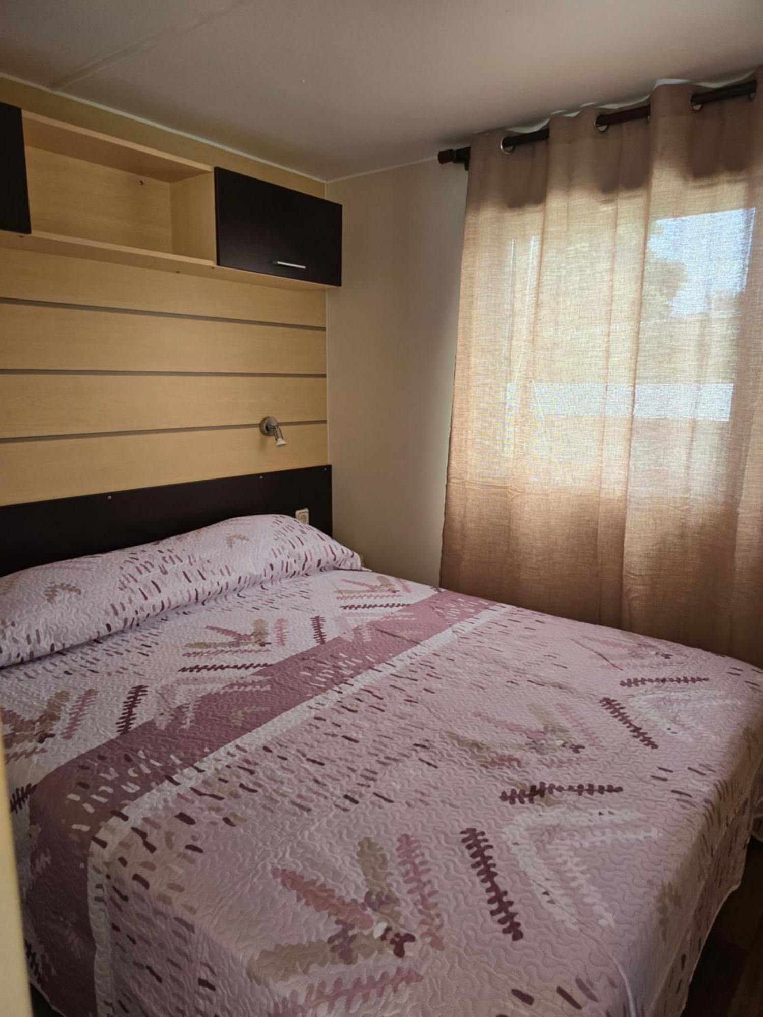 Camping Pradon อาร์นูเอโร ภายนอก รูปภาพ